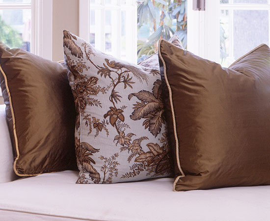 DrapeStyle Custom Pillows